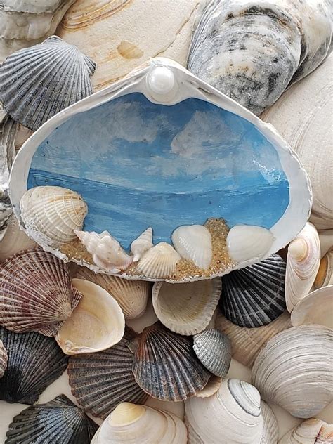 Painted Shell Painted Seashell Painted Clam Shells Coastal Etsy Sea