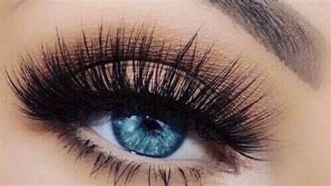 how to clean and reuse false eyelashes 6 easy steps pinkfemme