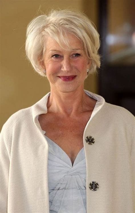 We are suggesting best hairstyles for 60 year old woman with fine hair. Pin en hair styles