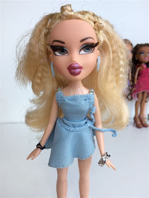 Bratz Girls Nite Out Cloe 😘 Bratz Doll Doll Toys Dolls Bratz Girls Princess Zelda Disney