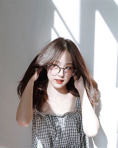 round glasses in 2019 ulzzang ulzzang korean girl girl beautiful world girls