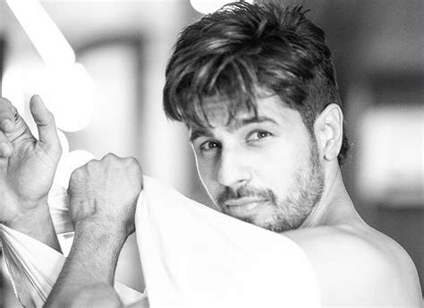 Sidharth Malhotra Dating Another Karan Johar Protégé Bollywood News