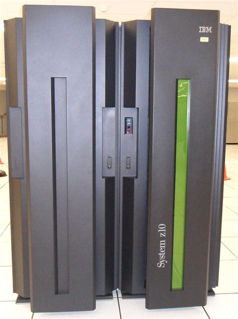 Ibm Z10 Mainframe Complex Pchow98 Flickr