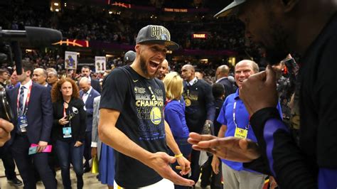 The warriors salute the 49th vice president of the united states of america, and a proud daughter of oakland, by sending her her very own oakland forever jersey signed by stephen curry. 2018 NBA Finals - Can anyone catch this Golden State Warriors?