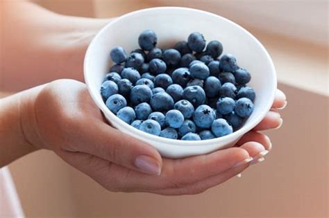 Blueberries 10 Superfoods That Boost Brain Power