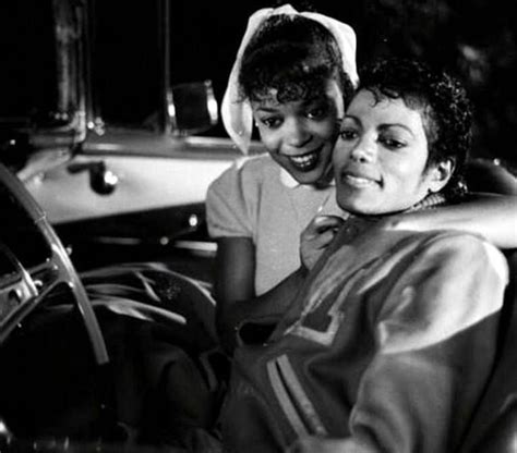 Pin By Roohina On Mj In Michael Jackson Thriller Michael