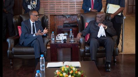 Kagame Meets Kenneth Kaunda While In Zambia Youtube