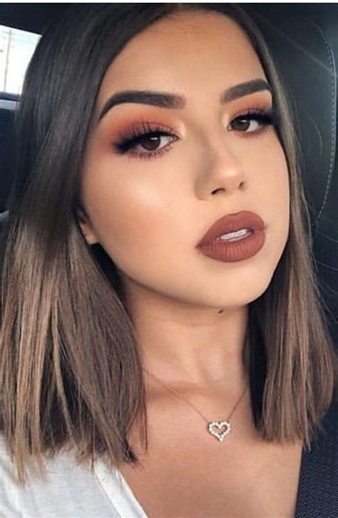 Chic Makeup Styles For 2019 Maquillaje Para Ojos Cafes Maquillaje
