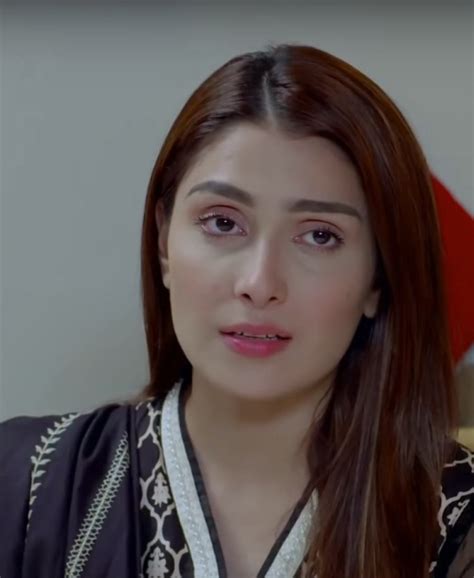 Top 5 Most Beautiful Pakistani Actresses 2021 Rangeinn