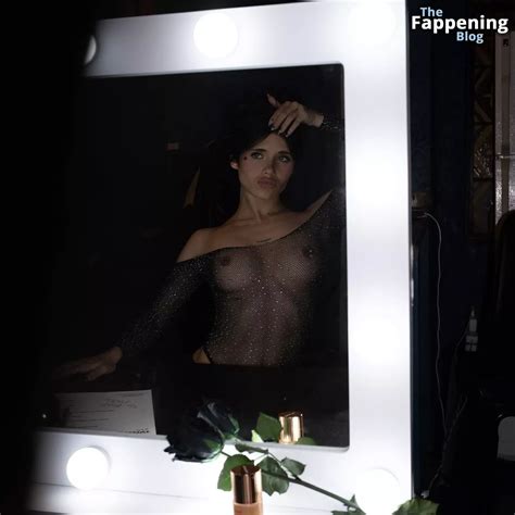 Nessa Barrett Shows Off Her Nude Tits 2 Photos AllPornImages