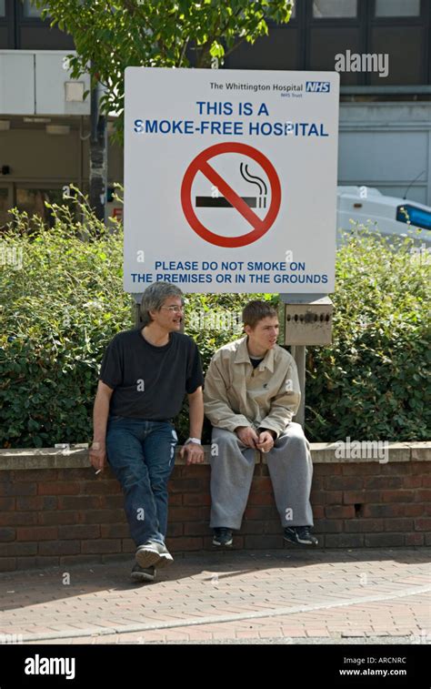 Two Smokers Outside Hi Res Stock Photography And Images Alamy