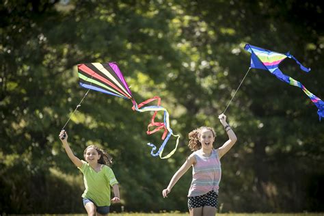 Kite Flying Mini Fest Boston Harbor Islands