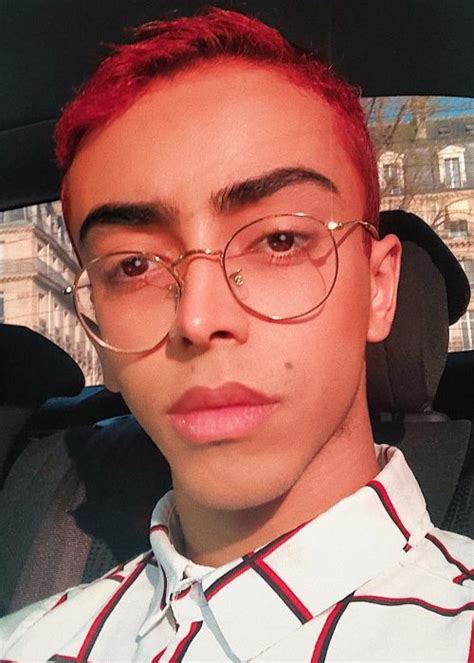 Side to side (ariana grande feat. Bilal Hassani Height, Weight, Age, Body Statistics ...
