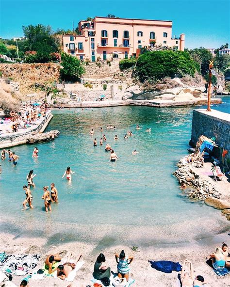 La Gaiola A Posillipo Napoli Luoghi Meravigliosi Viaggi