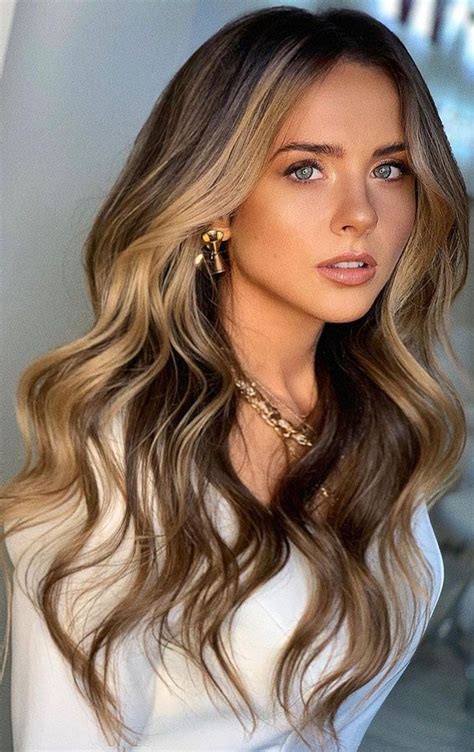 57 Cute Autumn Hair Colours And Hairstyles Chocolate Brown And Blonde Highlights Blonde