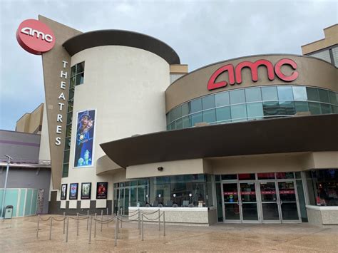 Movie Theaters Return With Reopening Of Amc Theatres At Disney Springs
