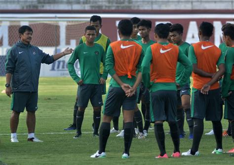 Tuang rumah grup k yang dihuni brunei juga akan memainkan laganya di hanoi, vietnam. EKSKLUSIF: Dipastikan Tampil di Piala Asia U-19 2018, Ini ...