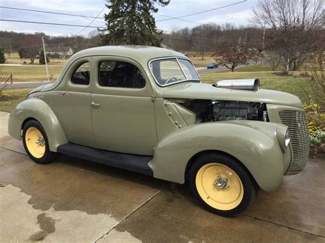 Awesome Custom 1939 Ford Coupe Barn Finds