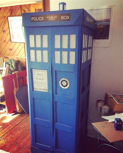 Finished My Tardis For Convention Official Doctor Who Tardis Doctor