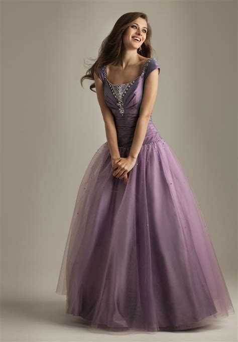 Whiteazalea Ball Gowns Shining Purple Ball Gowns