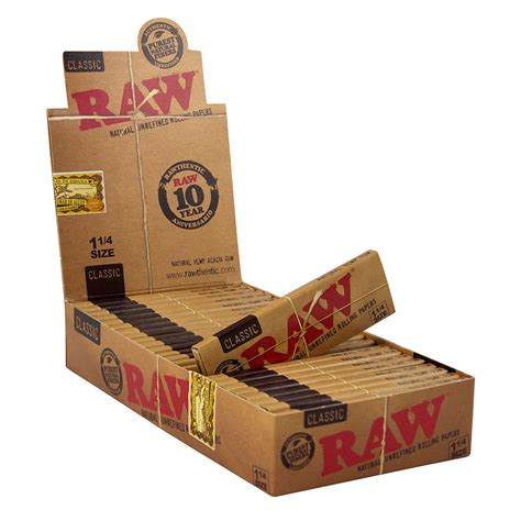 RAW Classic 1 1/4 Cigarette Papers Medium Size Unbleached ...
