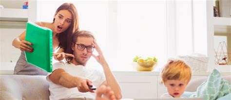 13 signs you have a controlling wife and ways to deal with her