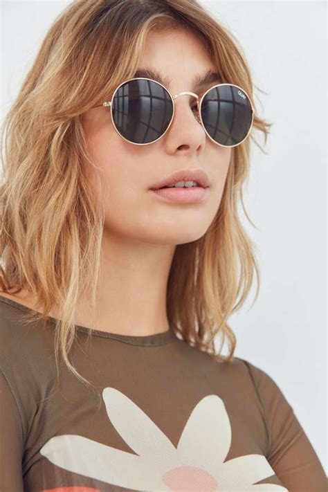 Quay Mod Star Round Sunglasses Urban Outfitters Canada