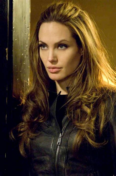 Angelina Jolie Naked Pics December