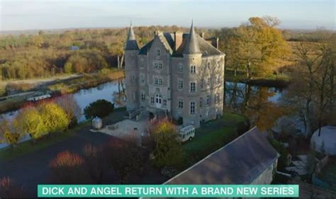 Escape To The Chateau Dick Strawbridge Unveils Secret Rooms Angel Hasn