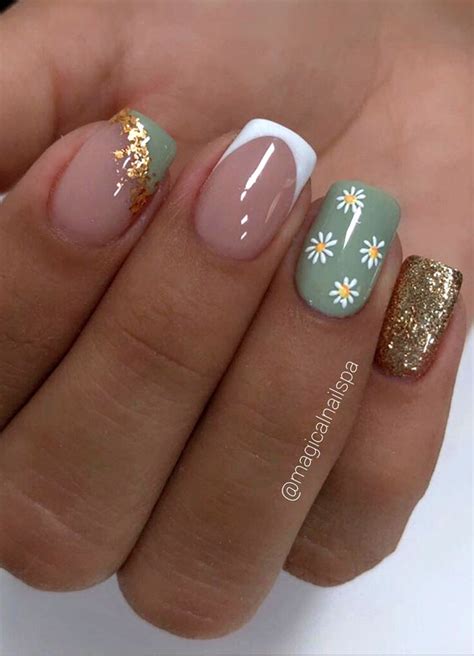 The Prettiest Summer Nail Designs Weve Saved Mix And Match Daisy