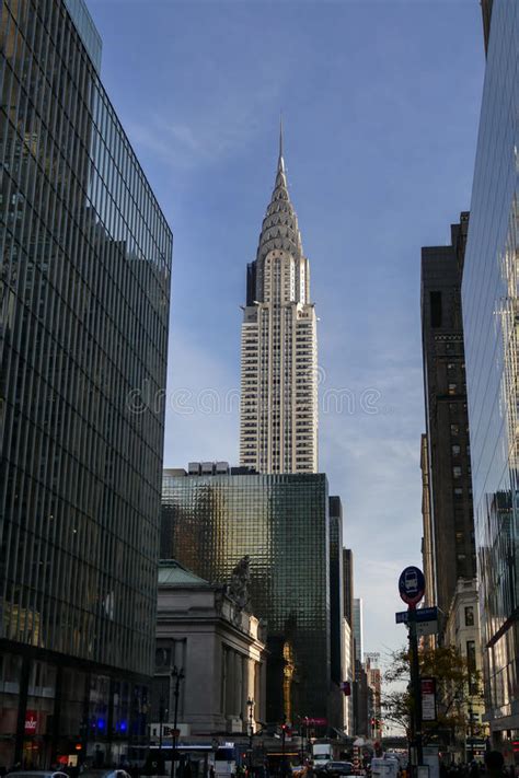 Chrysler Building View From 42nd Street Editorial Photography Image