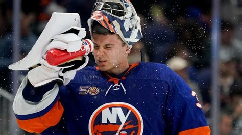 Islanders Goalie Ilya Sorokin Went From The Ski Slopes To The Hockey