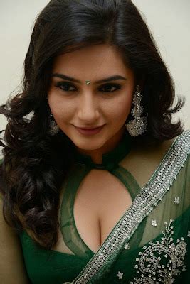 Latest Collection Of Hot Wallpapers Ragini Dwivedi Malfunction Hot Photos Ragini Dwivedi