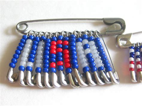 Both Safety Pin Brooches Pins Are Made Of Seed Beads And Safety Pins Handmade In Good Vintage