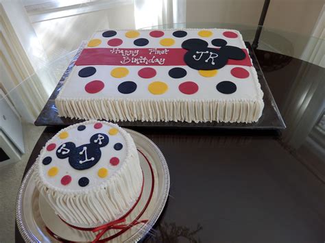 Mickey Mouse 1st Birthday Cake And Smash Cake Mickey Mouse Clubhouse