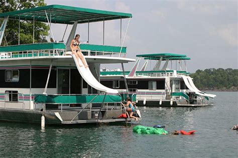 We've decided to advertise our dale hollow lake property for sale. 64-foot Jamestowner Houseboat