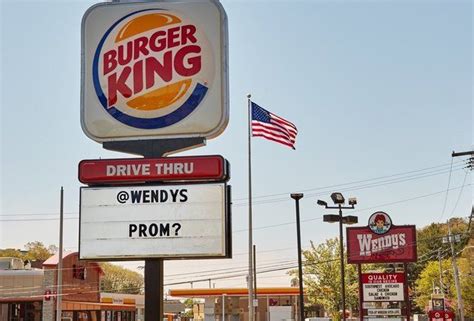 Burger King Just Asked Wendys To Prom And Wendys Had The Most Amazing