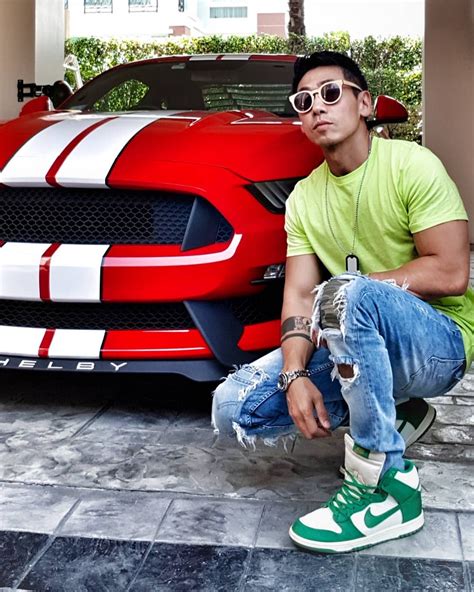 คลังรถหรู 'ดีเจเพชรจ้า' หากใครได้ติดตามผู้ชายคนนี้ผ่านทางโซเชียลมีเดียต่างๆ ก็มักจะเห็นภาพ 'ดีเจเพชรจ้า วิเชียร กุศลมโนมัย' กับรถหรูอยู่. เพชรจ้า เล็งซื้อรถคันใหม่ ตอบแบบนี้?! หลังถาม นิวเคลียร์ ...