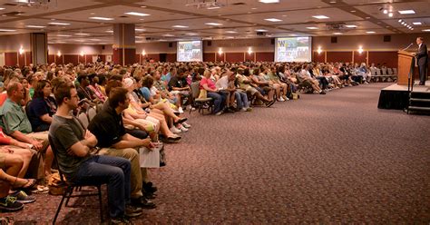 Thousands Of Students Families To Attend Summer Orientation Sessions