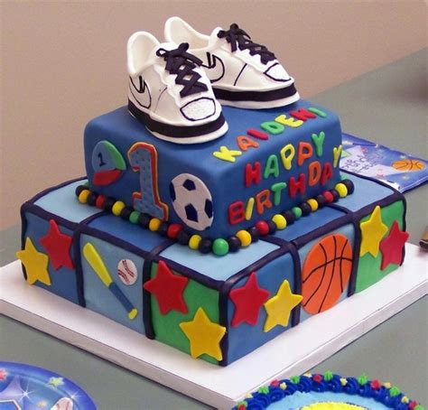 It can also be used as a racing track. Birthday Cakes for Boys with Easy Recipes - Household Tips ...