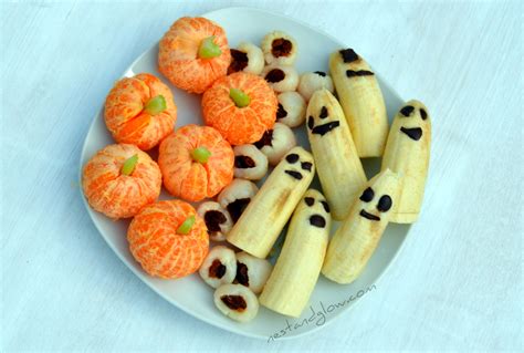 Healthy Halloween Treats Lychee Eyeballs Banana Ghosts And Clementine