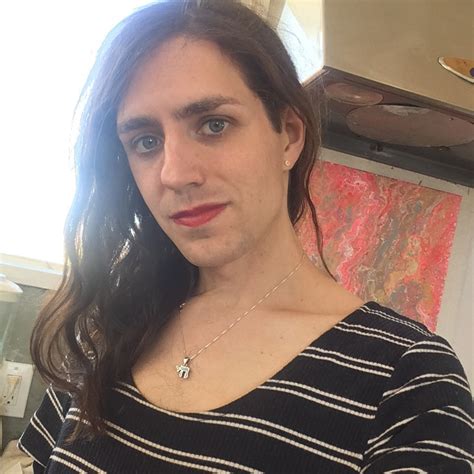 Singer Ezra Furman Comes Out As A Trans Woman And Mother And Admits Her Journey Hasn T Been