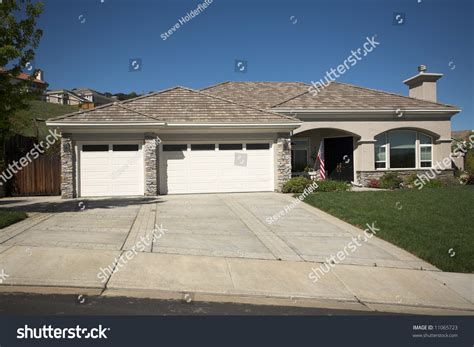 Shot Northern California Suburban Home Stock Photo 11065723 Shutterstock