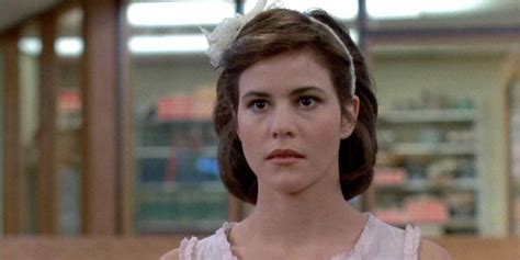Ally Sheedy In The Breakfast Club And 9 Other Movie Makeovers Of Already Beautiful Women