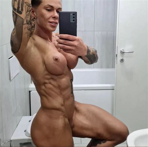 Insane Core From Muscle Girl Nudes Fbb NSFW NUDE PICS ORG