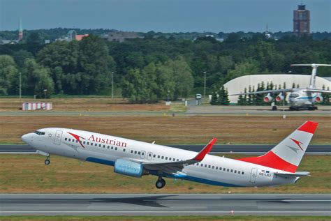 What Happened To Austrian Airlines Boeing 737s