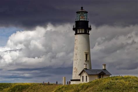 Ultimate Guide To The Oregon Coasts Lighthouses And Historic Sites