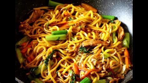 delicious chicken chow mein with vegetables 鸡肉炒面）独家秘方！ youtube