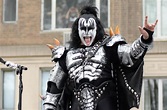 Wallpaper Gene Simmons, Kiss, Gitaris HD: WideScreen: High Definition ...