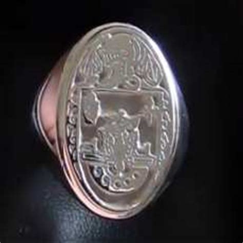 Family motto family crest medieval crest tattoo johnson family scottish clans celtic tattoos family genealogy crests. Family Crest coat of arms Rings and Jewellery, Jewelry, coat of arms from Ireland, England ...